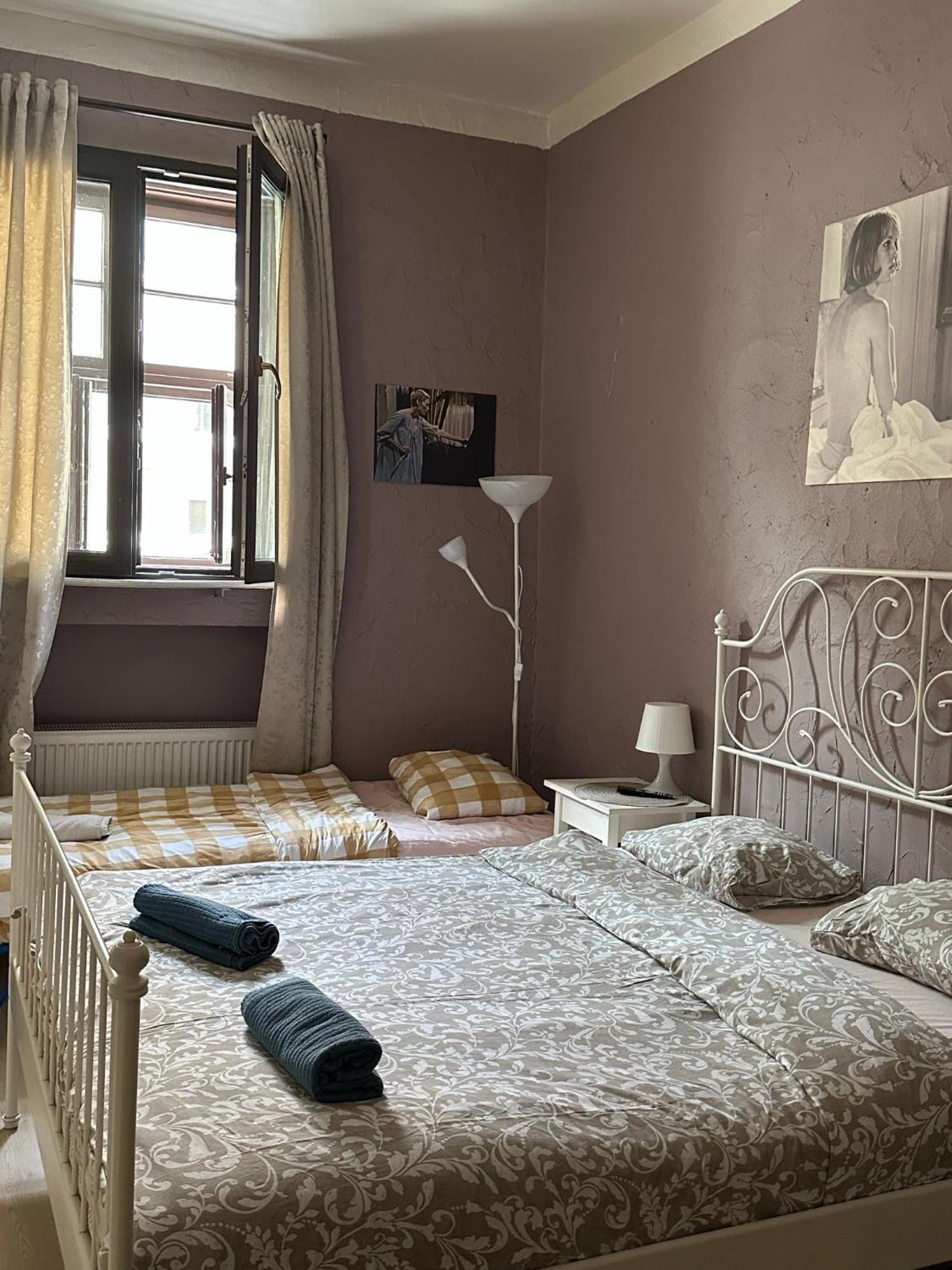 Kolysanka Private Rooms In Old Town Poznan Exterior photo