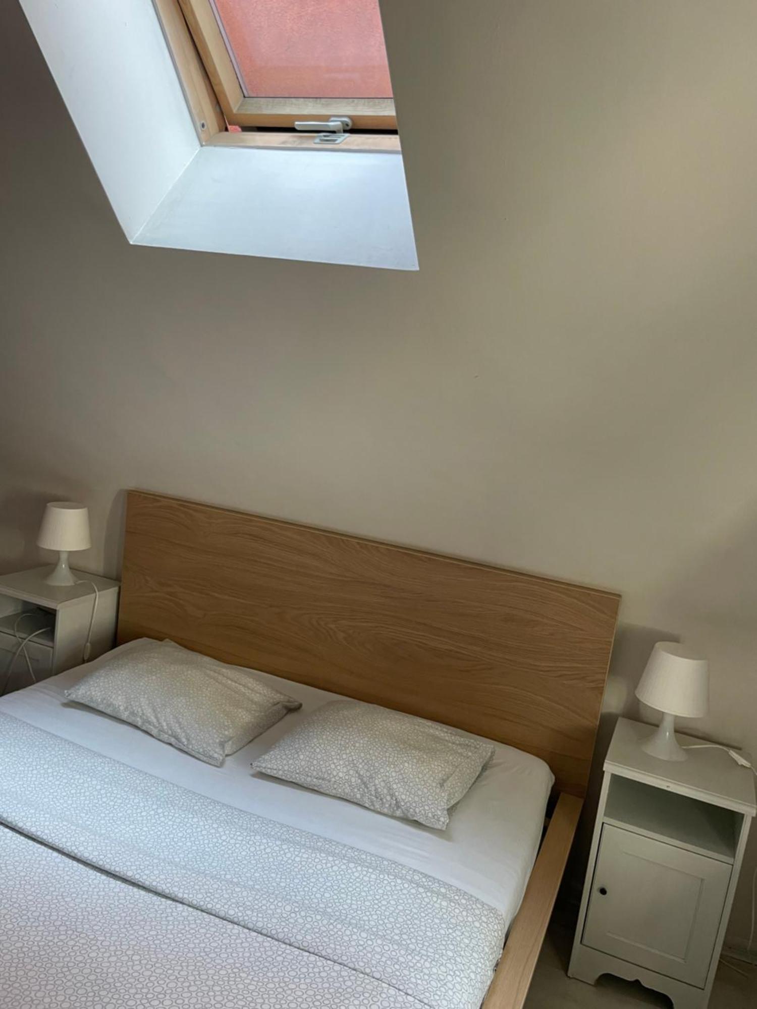 Kolysanka Private Rooms In Old Town Poznan Exterior photo