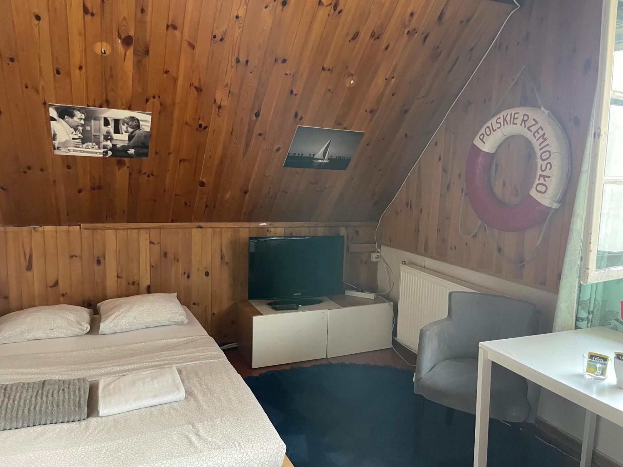Kolysanka Private Rooms In Old Town Poznan Exterior photo
