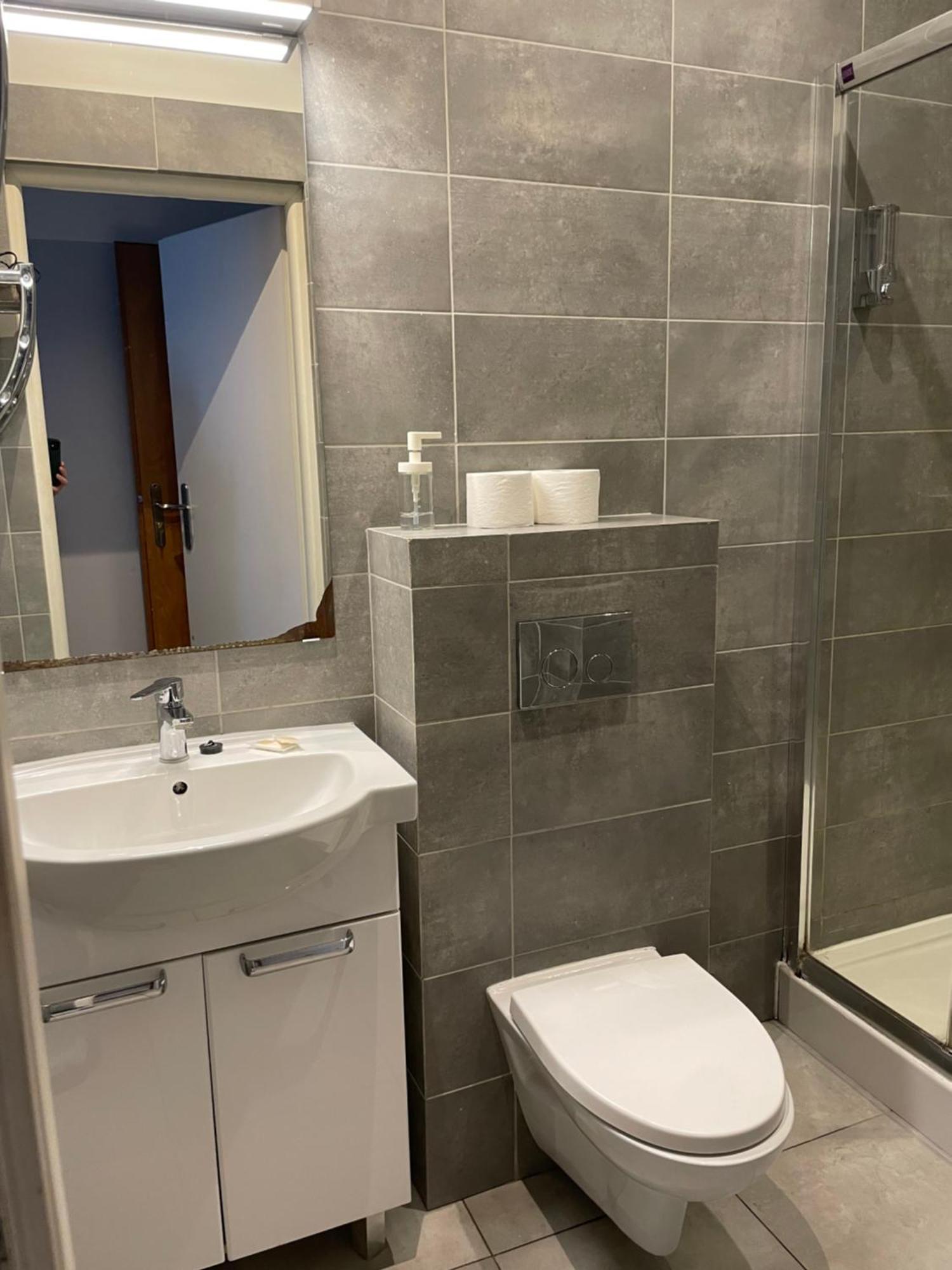 Kolysanka Private Rooms In Old Town Poznan Exterior photo